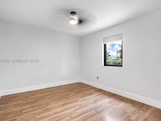 3-bedroom home for sale in Miami - 944 SW 10th Avenue - MondialRealty