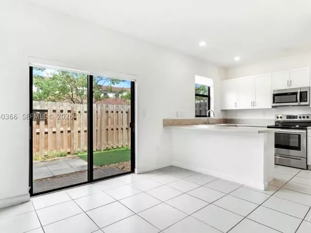 3-bedroom home for sale in Miami - 21071 NE 8th Ave 21071 - MondialRealty