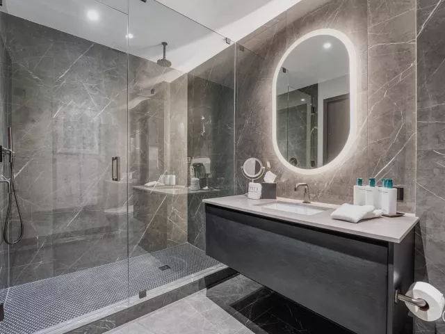 1-bedroom condo for sale in Miami - 20 NE 11th Street 4805 - MondialRealty