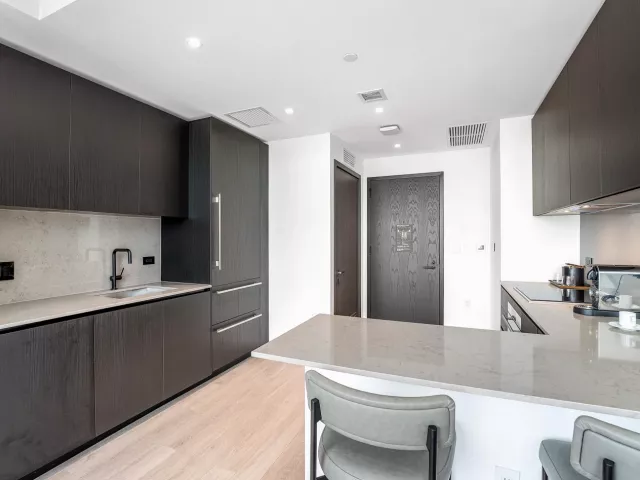 1-bedroom condo for sale in Miami - 20 NE 11th Street 4805 - MondialRealty