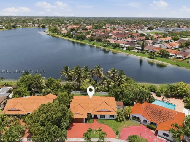 3-bedroom home for sale in Miami - 4531 SW 146th Ct - MondialRealty