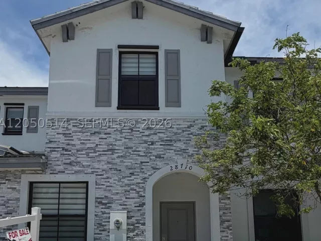 3-bedroom home for sale in Homestead - 28710 SW 133 RD CT - MondialRealty