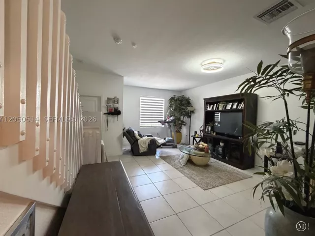 3-bedroom home for sale in Homestead - 28710 SW 133 RD CT - MondialRealty