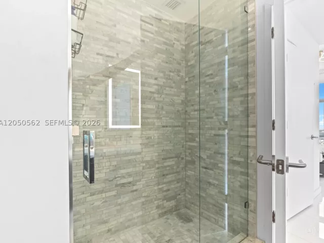 1-bedroom condo for sale in Miami - 851 NE 1st Ave 3000 - MondialRealty