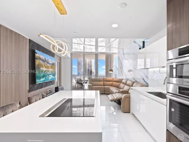 1-bedroom condo for sale in Miami - 851 NE 1st Ave 3000 - MondialRealty