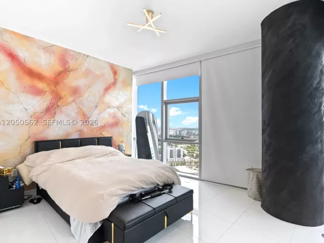 1-bedroom condo for sale in Miami - 851 NE 1st Ave 3000 - MondialRealty