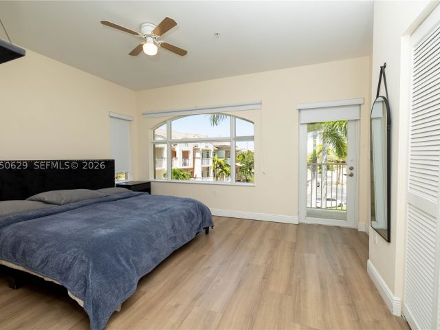 3-bedroom home for sale in Aventura - 18451 NE 27th Pl - MondialRealty