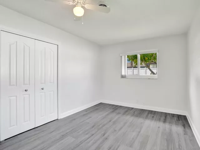 4-bedroom home for rent in Fort Lauderdale - 4755 NE 23rd Avenue - MondialRealty
