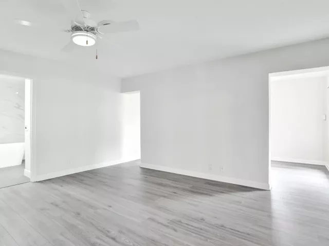 4-bedroom home for rent in Fort Lauderdale - 4755 NE 23rd Avenue - MondialRealty