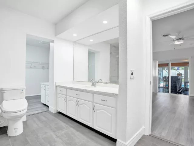 4-bedroom home for rent in Fort Lauderdale - 4755 NE 23rd Avenue - MondialRealty