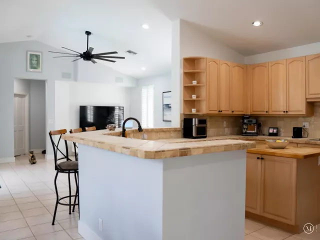 4-bedroom home for rent in Boca Raton - 20710 NW 29th Avenue - MondialRealty