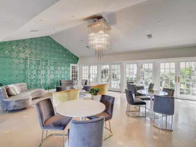 4-bedroom home for rent in Boca Raton - 20710 NW 29th Avenue - MondialRealty