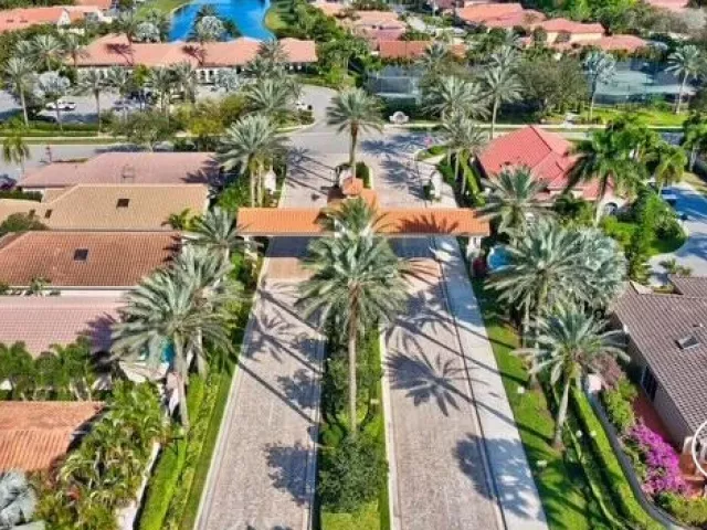 4-bedroom home for rent in Boca Raton - 20710 NW 29th Avenue - MondialRealty