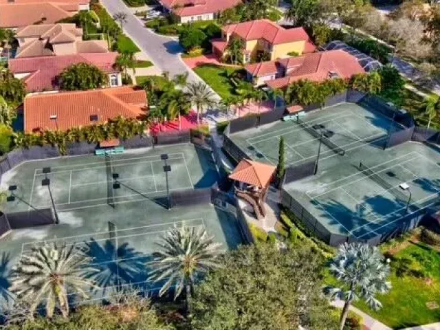 4-bedroom home for rent in Boca Raton - 20710 NW 29th Avenue - MondialRealty
