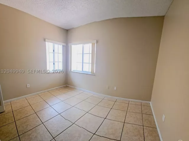 3-bedroom home for sale in Miami - 14236 SW 148th Ave - MondialRealty