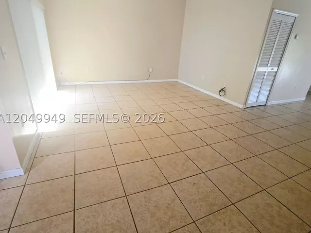 3-bedroom home for sale in Miami - 14236 SW 148th Ave - MondialRealty