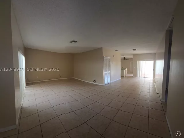3-bedroom home for sale in Miami - 14236 SW 148th Ave - MondialRealty