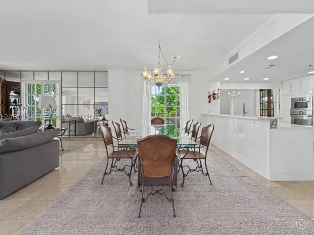 3-bedroom condo for rent in Miami Beach - 2124 Fisher Island Dr 2124 - MondialRealty