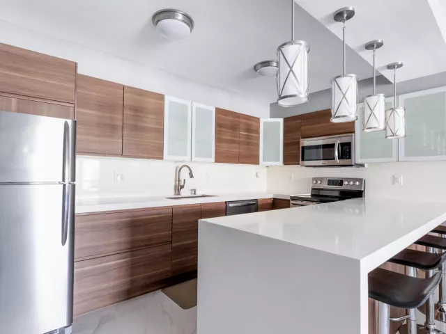 2-bedroom condo for rent in Sunny Isles Beach - 19380 Collins Avenue 1527 - MondialRealty