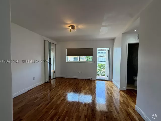 3-bedroom home for sale in Miami Beach - 7312 Gary Ave - MondialRealty