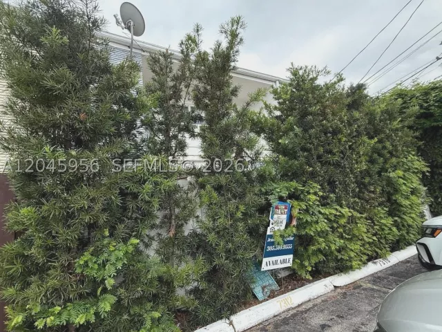 3-bedroom home for sale in Miami Beach - 7312 Gary Ave - MondialRealty