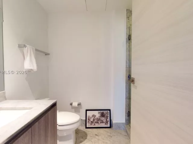 3-bedroom condo for rent in Miami - 801 S Miami Ave 2601 - MondialRealty