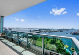 Apartment #3704 at 900 Biscayne Bay