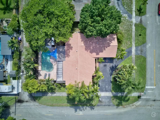 3-bedroom home for sale in Hollywood - 5300 Fillmore St - MondialRealty