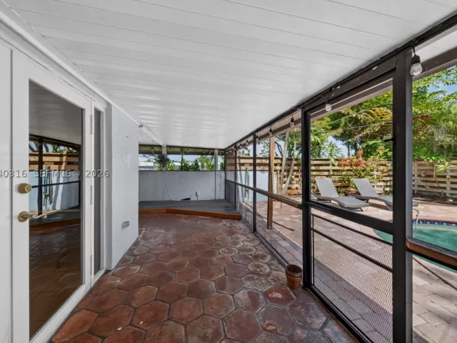 3-bedroom home for sale in Hollywood - 5300 Fillmore St - MondialRealty