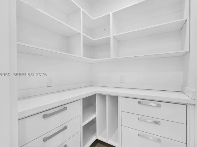 3-bedroom home for rent in Miami - 8871 SW 28th St - MondialRealty