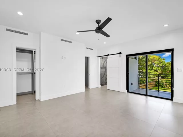 3-bedroom home for rent in Miami - 8871 SW 28th St - MondialRealty