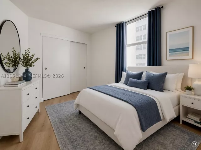 2-bedroom condo for rent in Surfside - 9201 Collins Ave 521 - MondialRealty