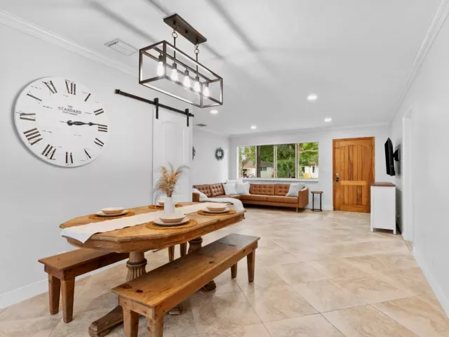 4-bedroom home for sale in Boca Raton - 1257 NW 5th Street - MondialRealty