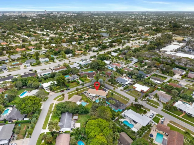 4-bedroom home for sale in Boca Raton - 1257 NW 5th Street - MondialRealty