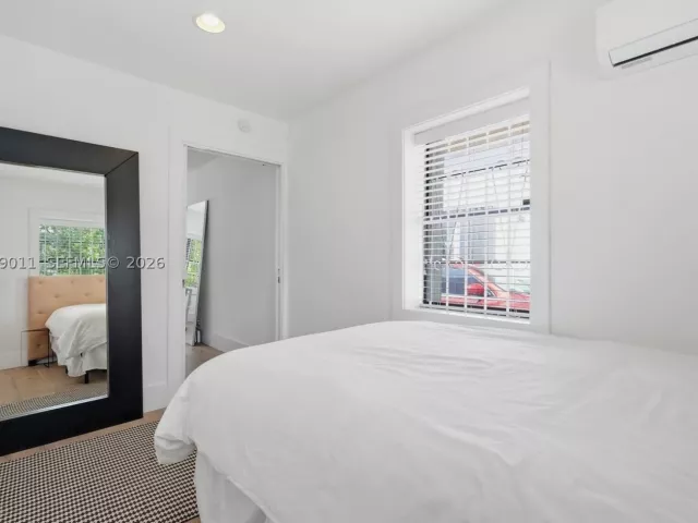 2-bedroom home for sale in Miami - 446 NE 64th St - MondialRealty