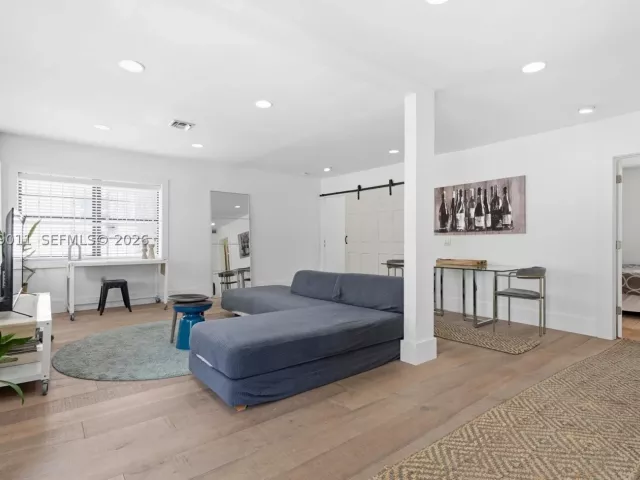 2-bedroom home for sale in Miami - 446 NE 64th St - MondialRealty