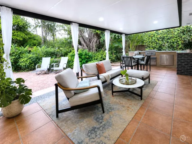 4-bedroom home for sale in Hollywood - 4201 Fillmore Street - MondialRealty