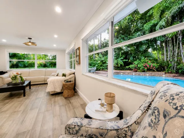 4-bedroom home for sale in Hollywood - 4201 Fillmore Street - MondialRealty