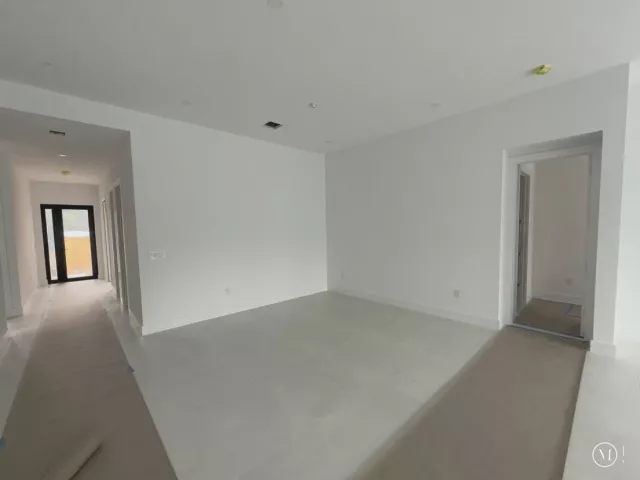 3-bedroom home for sale in Fort Lauderdale - 1781 NE 18th Street - MondialRealty