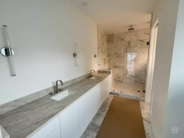 3-bedroom home for sale in Fort Lauderdale - 1781 NE 18th Street - MondialRealty