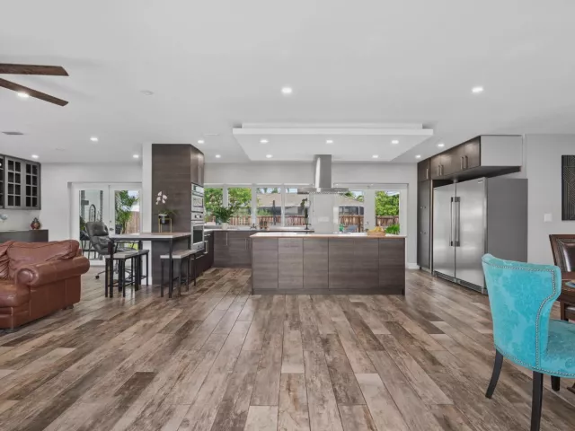 3-bedroom home for sale in Hollywood - 4601 W Hawthorne Circle - MondialRealty