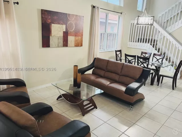 4-bedroom home for sale in Miami - 16453 SW 75th Ter - MondialRealty