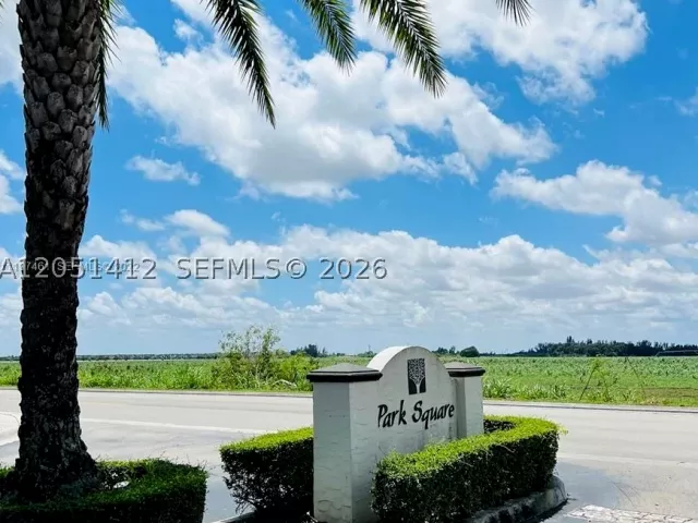 4-bedroom home for sale in Miami - 16453 SW 75th Ter - MondialRealty