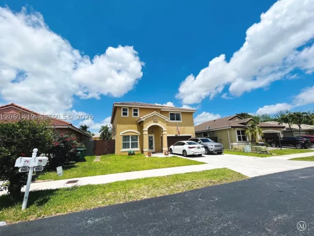 4-bedroom home for sale in Miami - 16453 SW 75th Ter - MondialRealty