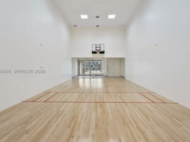 3-bedroom condo for sale in Hollywood - 4010 S Ocean Dr R1508 - MondialRealty