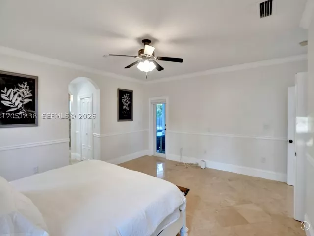 4-bedroom home for rent in Miami - 12401 SW 77th St 12401 - MondialRealty