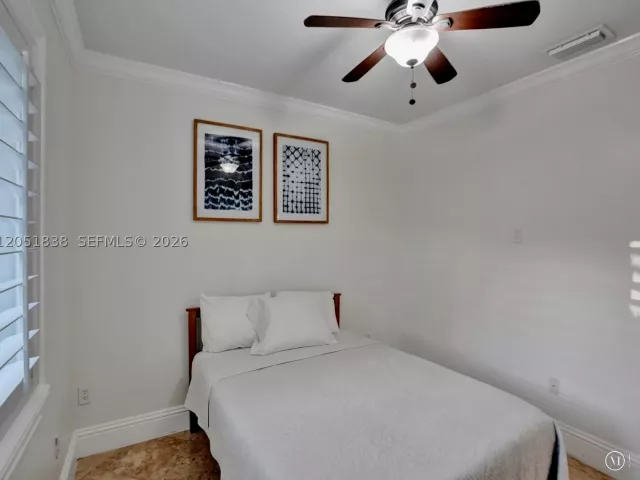 4-bedroom home for rent in Miami - 12401 SW 77th St 12401 - MondialRealty
