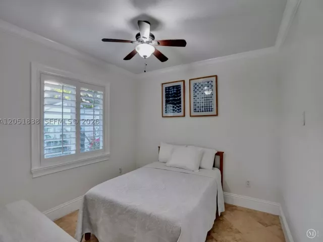 4-bedroom home for rent in Miami - 12401 SW 77th St 12401 - MondialRealty