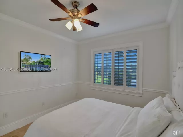 4-bedroom home for rent in Miami - 12401 SW 77th St 12401 - MondialRealty