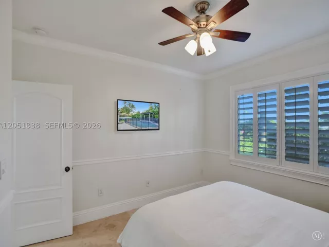4-bedroom home for rent in Miami - 12401 SW 77th St 12401 - MondialRealty